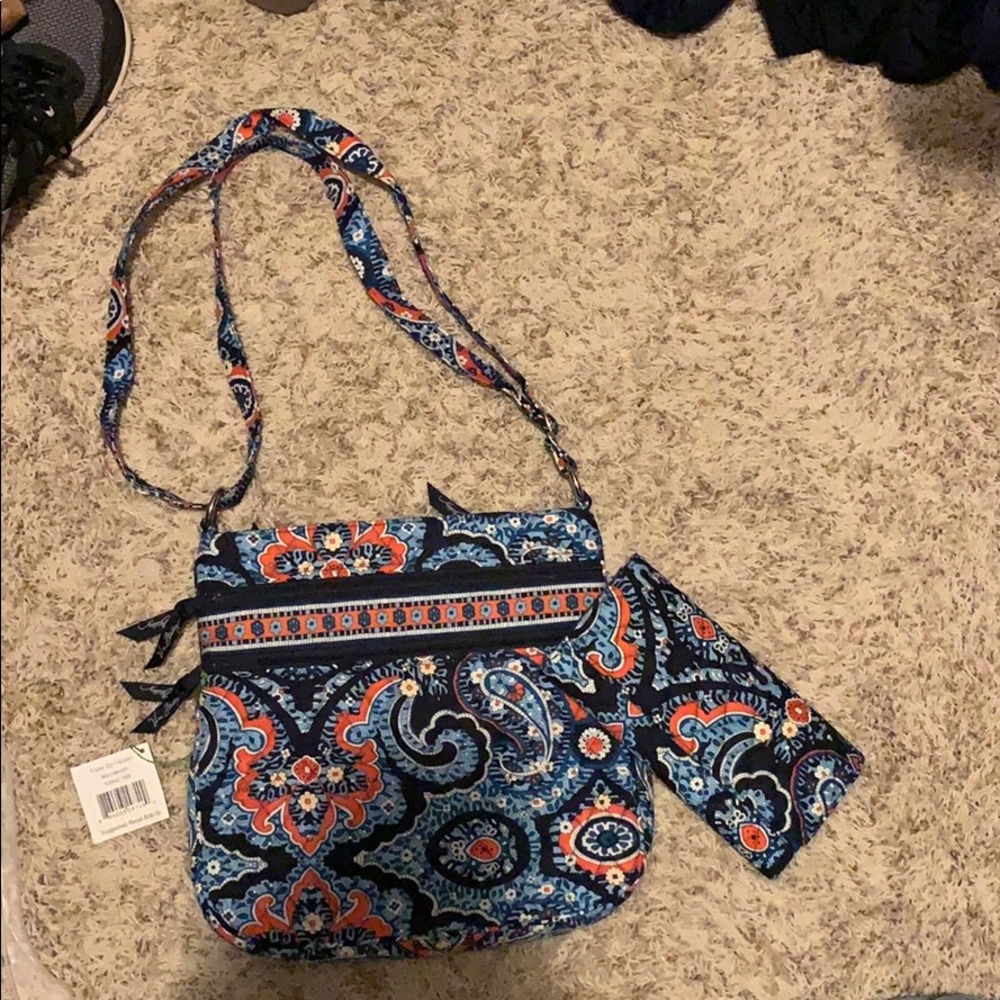 Vera Bradley cross body NWT